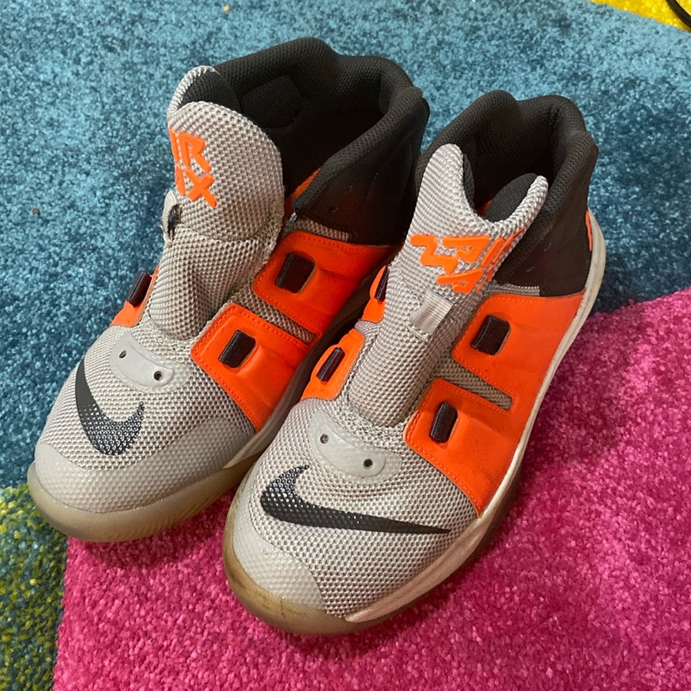 Boys Nike